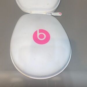Hot pink Beats mixr by Dr. Dre with case and cord